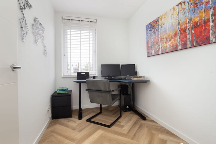 Photo 32 of Gerard Knuvelderstraat 14