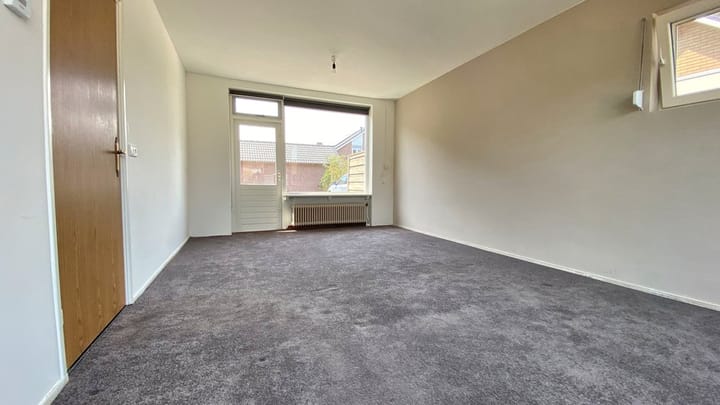 Photo 2 of Peter Janssenweg 4