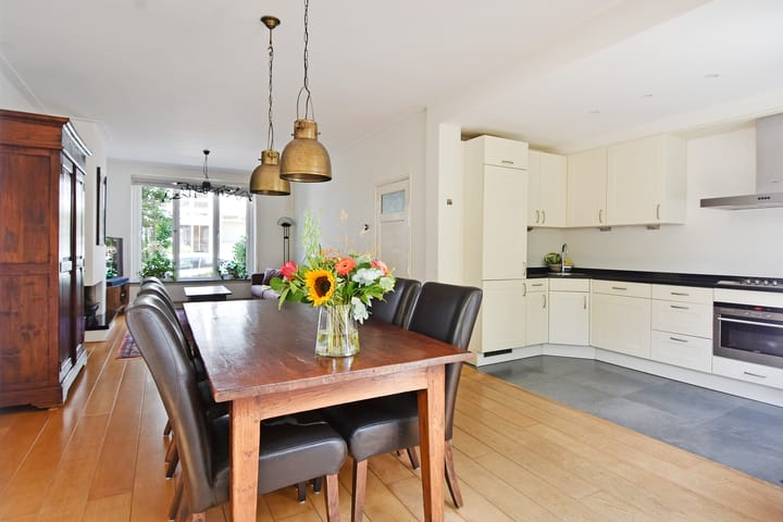 Foto 15 van Prins Bernhardlaan 10