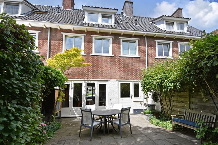 Foto 23 van Prins Bernhardlaan 10