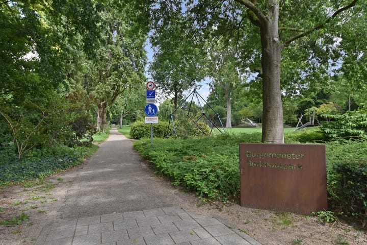 Foto 59 van Prins Bernhardlaan 10