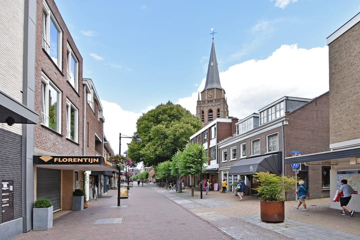 Foto 68 van Prins Bernhardlaan 10