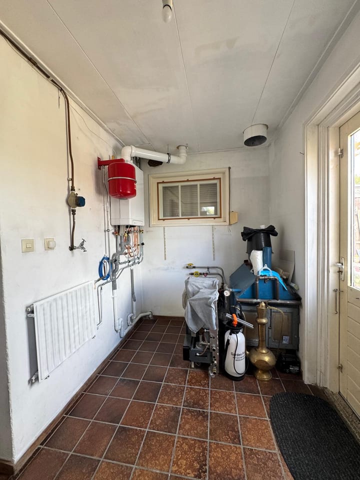 Photo 16 of Weststraat 14