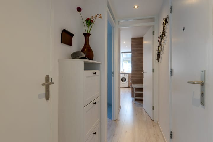 Foto 12 van Joan Melchior Kemperstraat 54-C