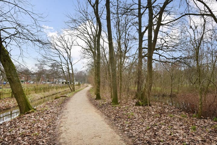 Foto 32 van John F. Kennedylaan 89