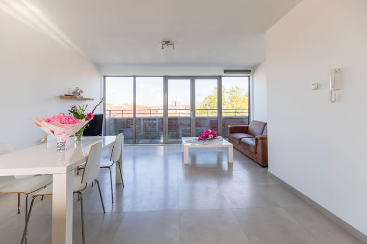 Photo 6 of Polderlaan 18-F