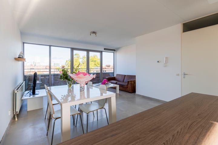 Photo 1 of Polderlaan 18-F