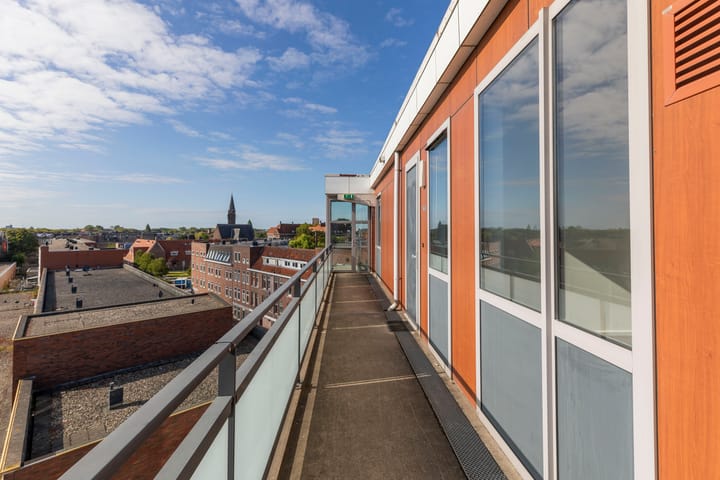 Photo 31 of Polderlaan 18-F