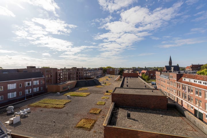 Photo 32 of Polderlaan 18-F