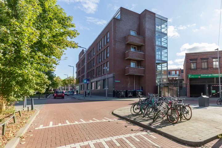 Photo 38 of Polderlaan 18-F