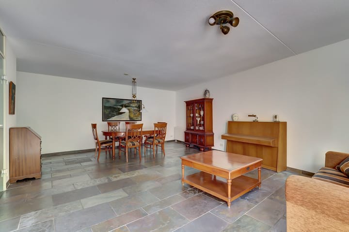 Foto 12 van Markkant 77