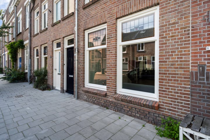 Photo 4 of Oudwijkerdwarsstraat 114