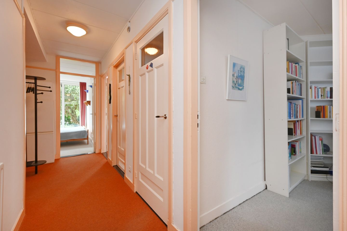 Photo 10 of van Watervlietstraat 65