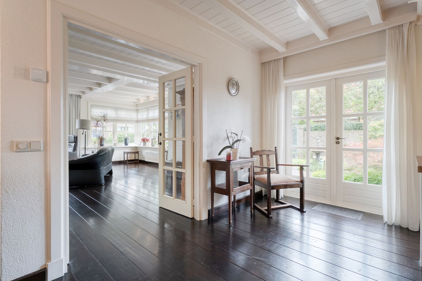 Photo 19 of Burgemeester Schuitestraat 36