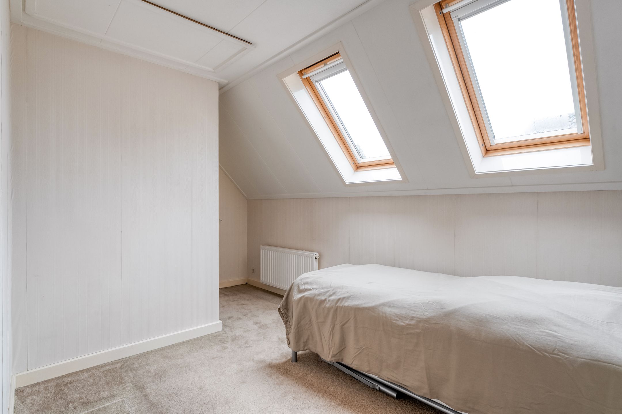 Photo 27 of Burgemeester Schuitestraat 36