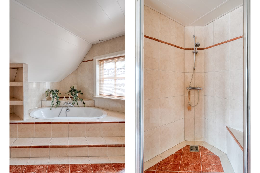 Photo 31 of Burgemeester Schuitestraat 36