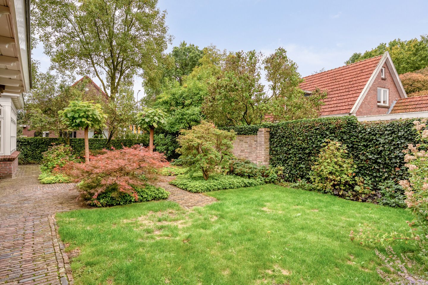 Photo 35 of Burgemeester Schuitestraat 36