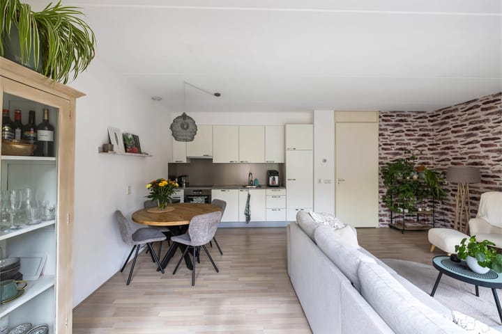 Foto 10 van Voorstraat 18