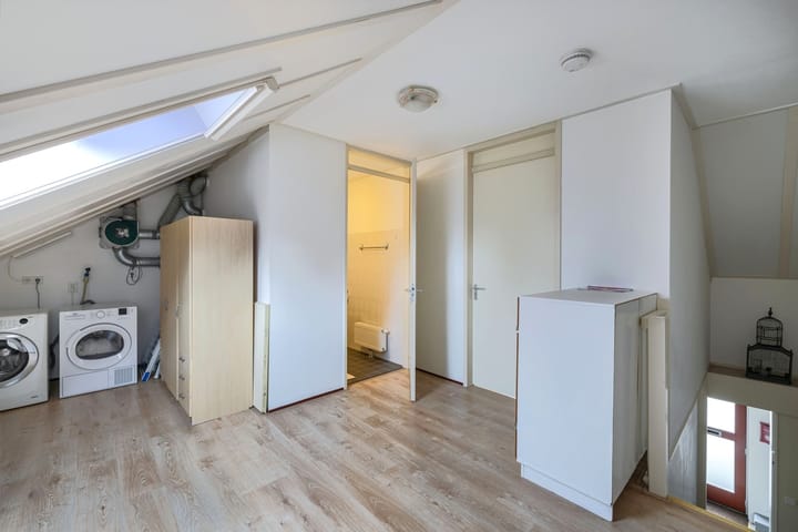 Foto 25 van Voorstraat 18