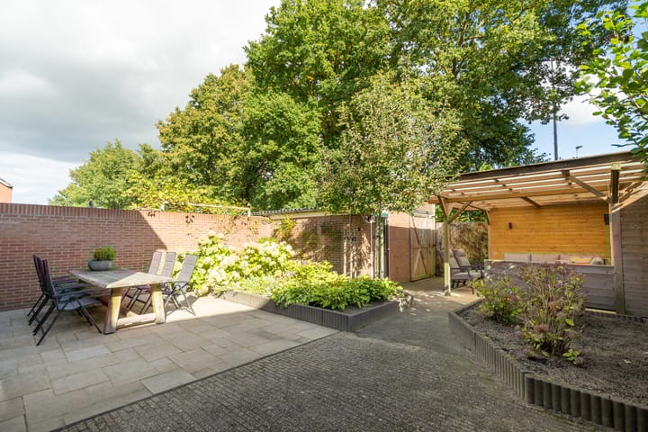 Photo 2 of Flamingostraat 31