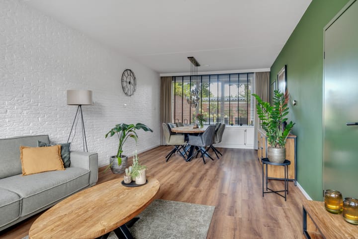 Photo 3 of Flamingostraat 31