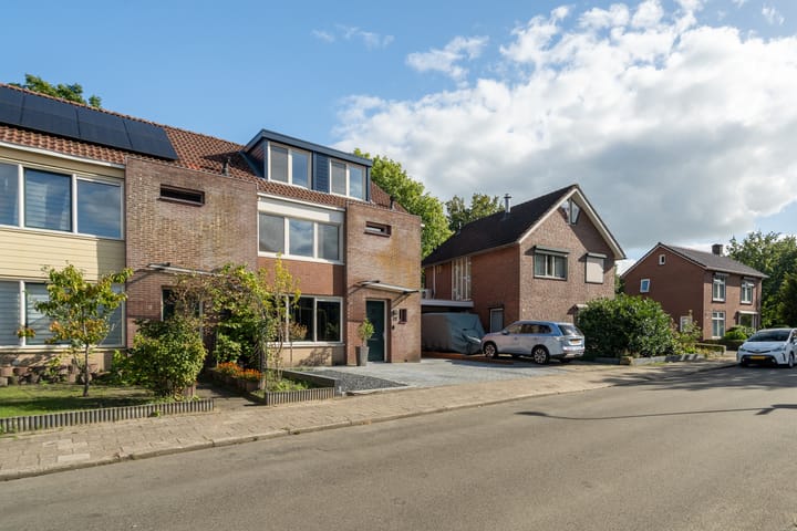 Photo 6 of Flamingostraat 31