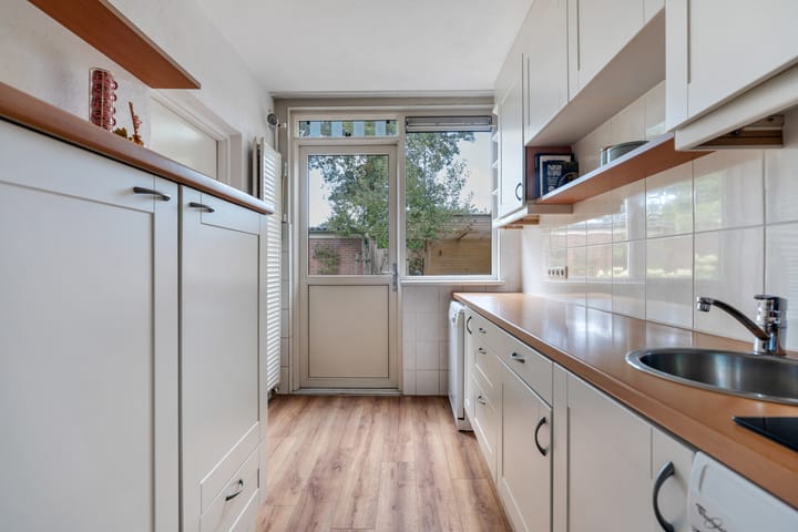 Photo 22 of Flamingostraat 31