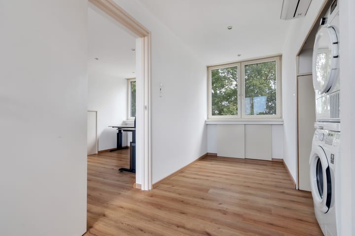 Photo 37 of Flamingostraat 31