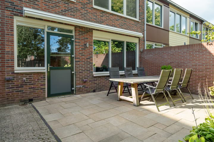 Photo 43 of Flamingostraat 31