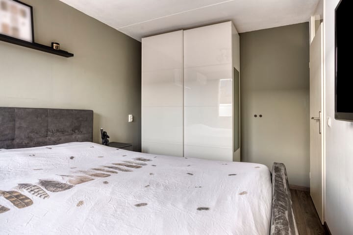 Foto 19 van Benthuizenstraat 24