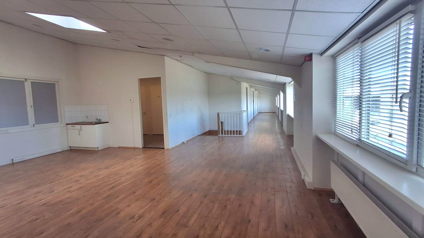 Bekijk foto 4 van Westkanaalweg 2-B