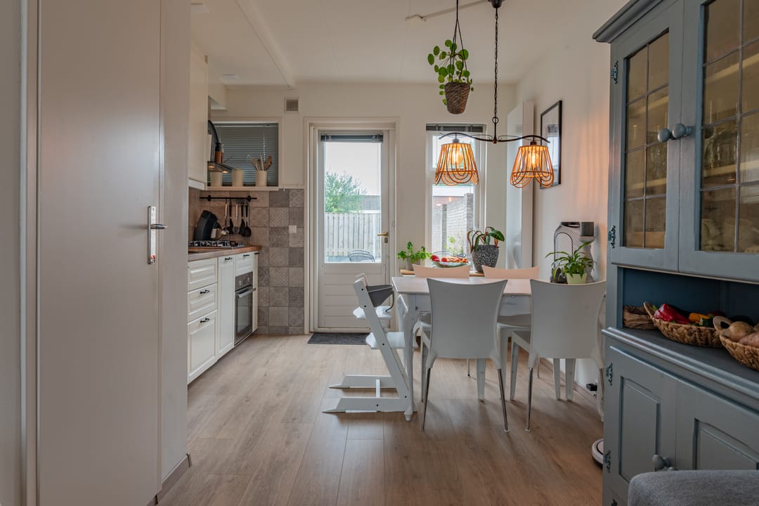 Photo 8 of Zuidstraat 21