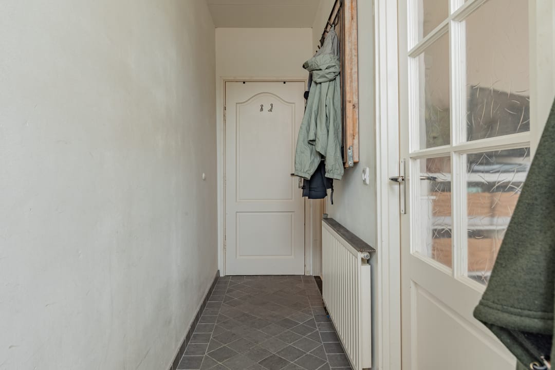 Photo 16 of Zuidstraat 21