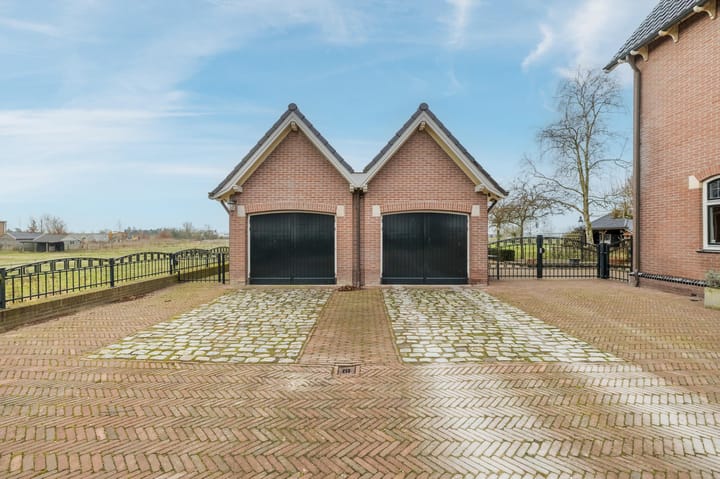 Foto 76 van Vaart ZZ 235