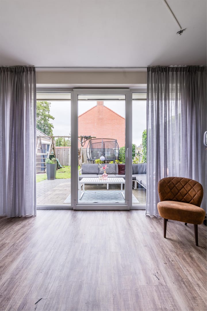 Photo 25 of Irisstraat 28