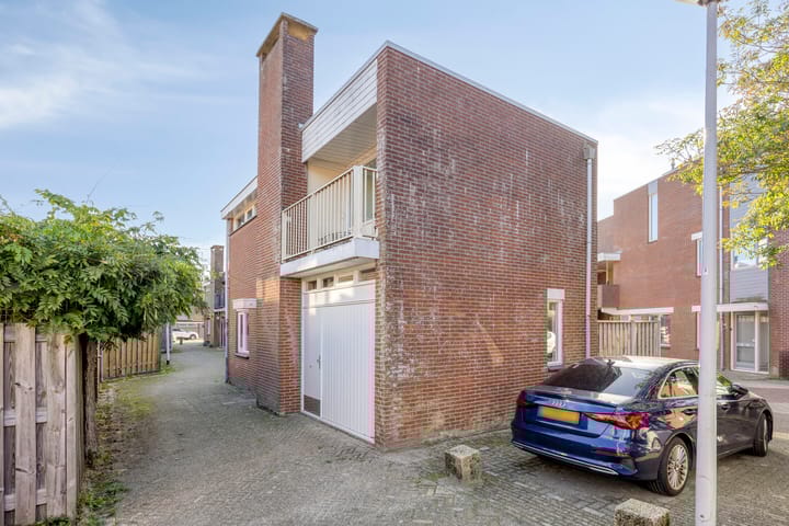 Foto 2 van Azalea 15