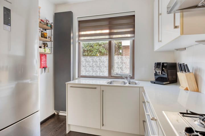 Foto 13 van Azalea 15