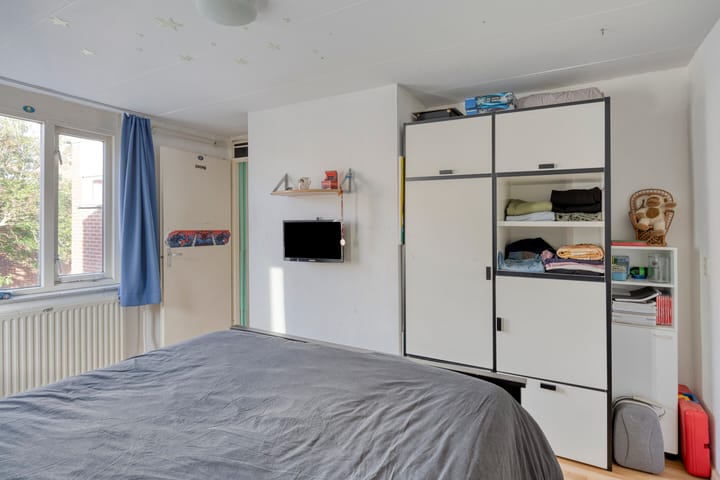 Foto 24 van Azalea 15