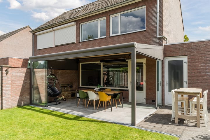 Photo 54 of Balisboom 11