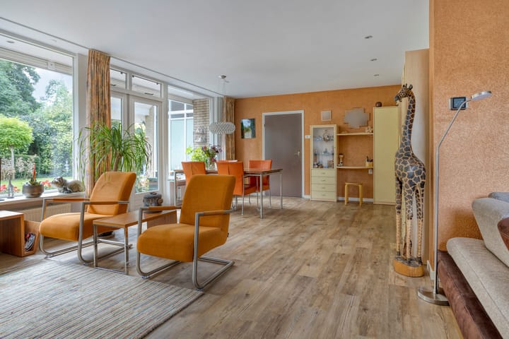 Foto 10 van Eemsstraat 26