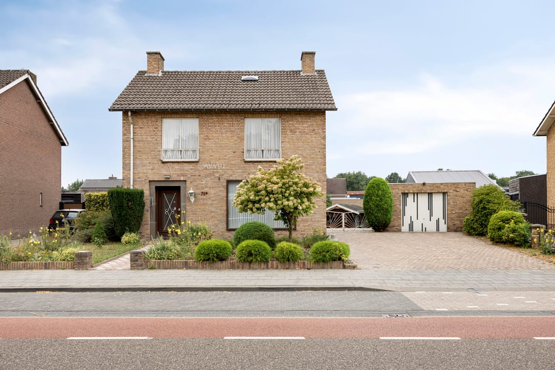 Photo 2 of Zeilbergsestraat 71-A