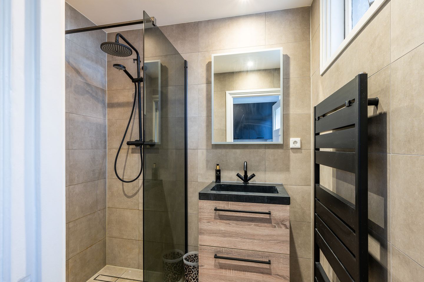 Photo 19 of Gedempte Biersloot 4