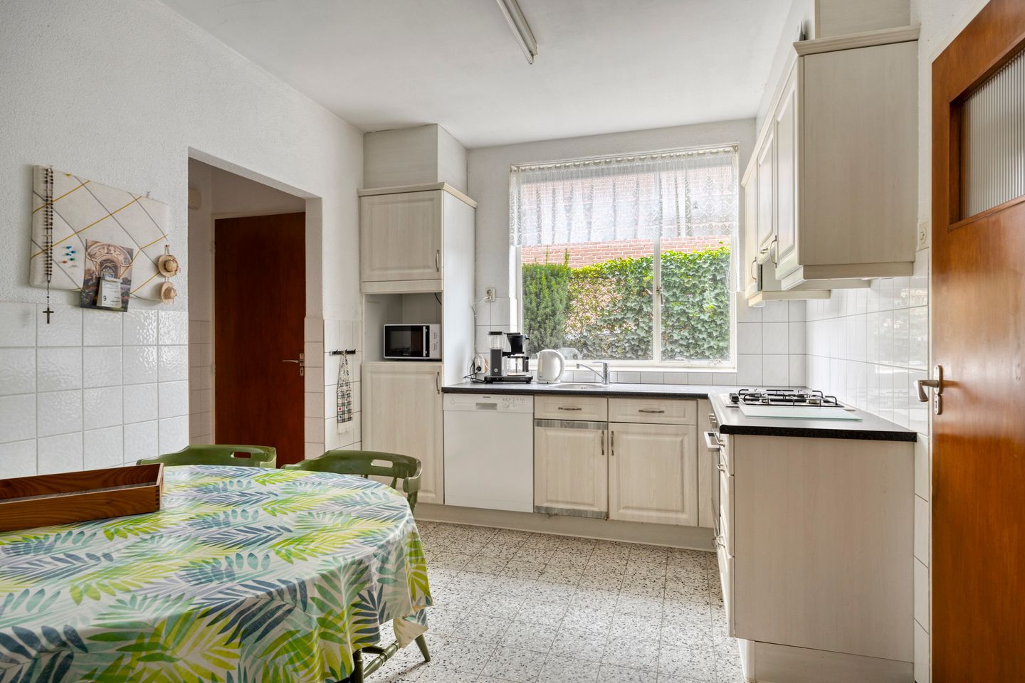 Photo 14 of Zeilbergsestraat 71-A