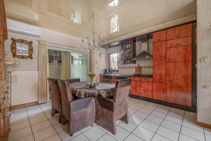 Foto 36 van Leeuwerikstraat 52