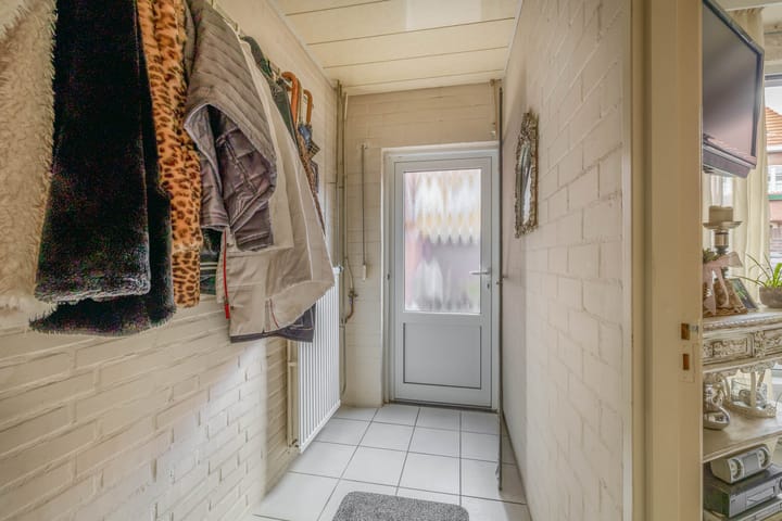 Foto 41 van Leeuwerikstraat 52