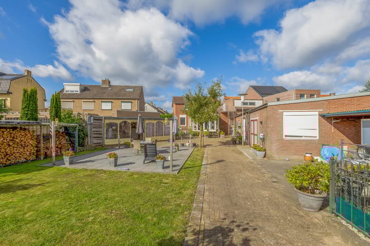 Foto 51 van Leeuwerikstraat 52