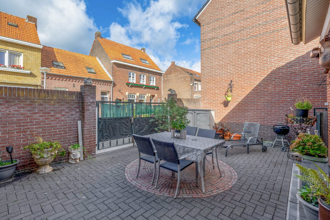 Photo 58 of Leeuwerikstraat 52