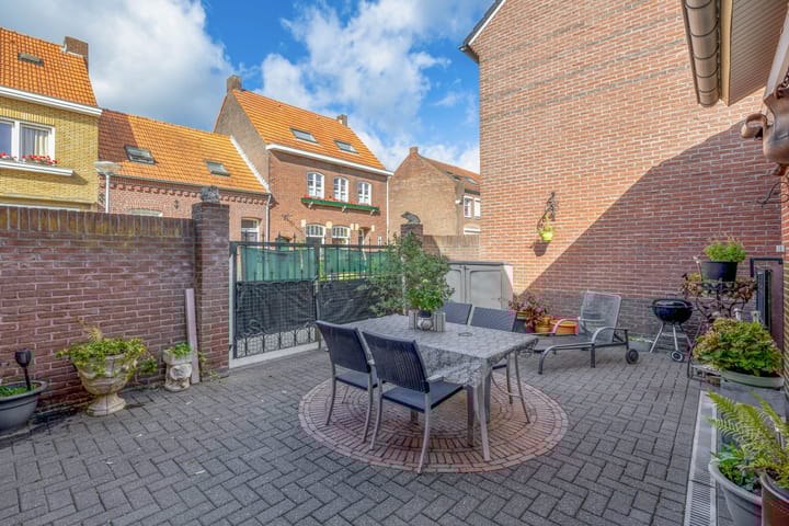 Foto 58 van Leeuwerikstraat 52