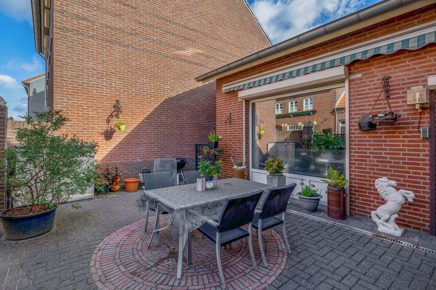 Photo 59 of Leeuwerikstraat 52