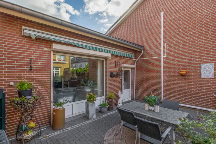 Foto 60 van Leeuwerikstraat 52